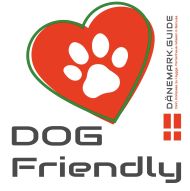 Ein hundefreundliches Logo mit einem Herzen und den Worten „Hundefreundlich“.