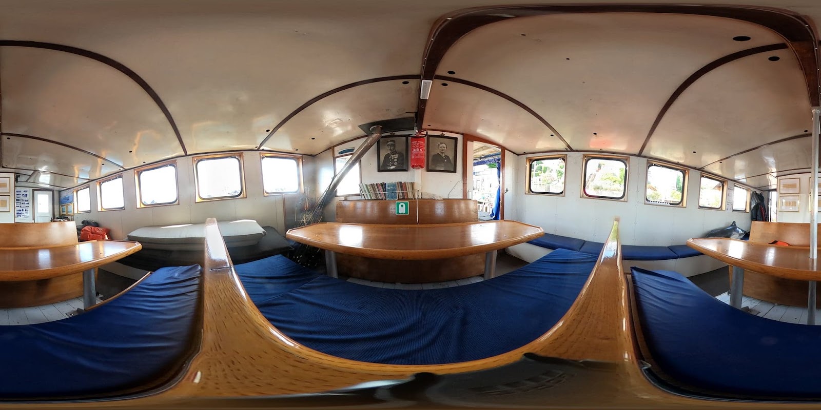 Bild 8 von Walsafari Mira 3